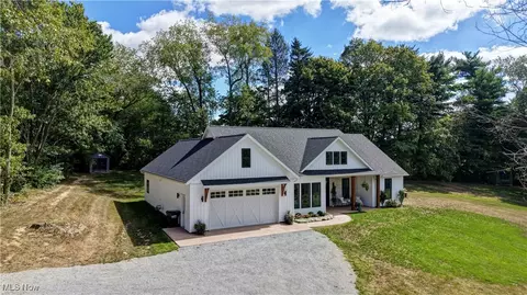 591 N Mill St, Fredericksburg, OH 44627