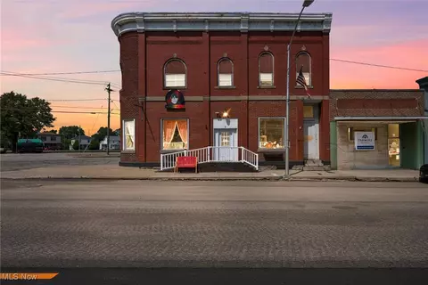 9 Main St, Greenwich, OH 44837