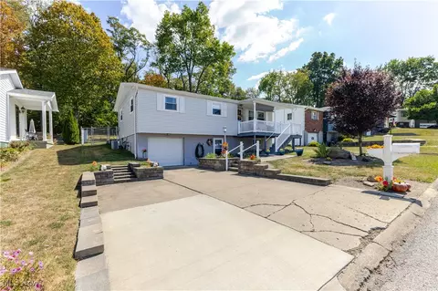 116 Dana Lynn Dr, Wintersville, OH 43953