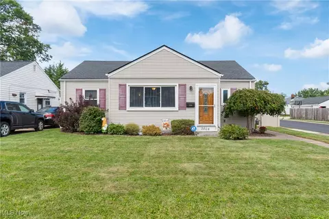 2804 Russell Ave, Parma, OH 44134