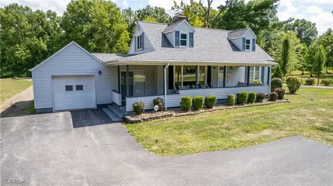 4683 Canfield Rd, Canfield, OH 44406