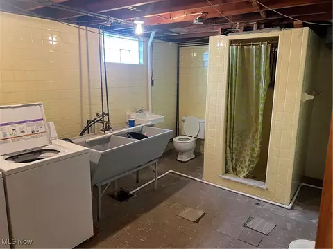 231 Overlook Blvd, Struthers, OH 44471 photo 24