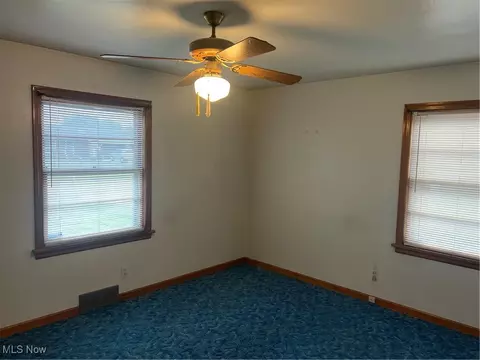 231 Overlook Blvd, Struthers, OH 44471 photo 37