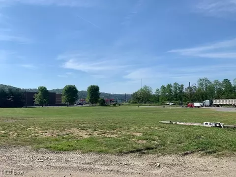 1620 Main St, Follansbee, WV 26037