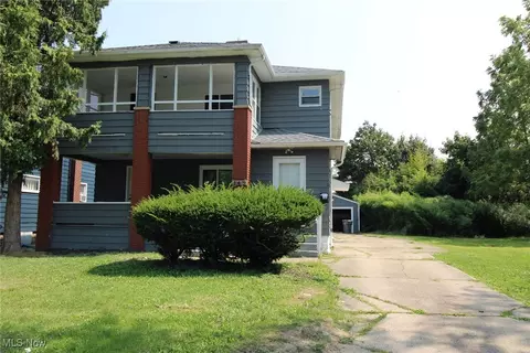 141 Wesley Ave, Youngstown, OH 44509