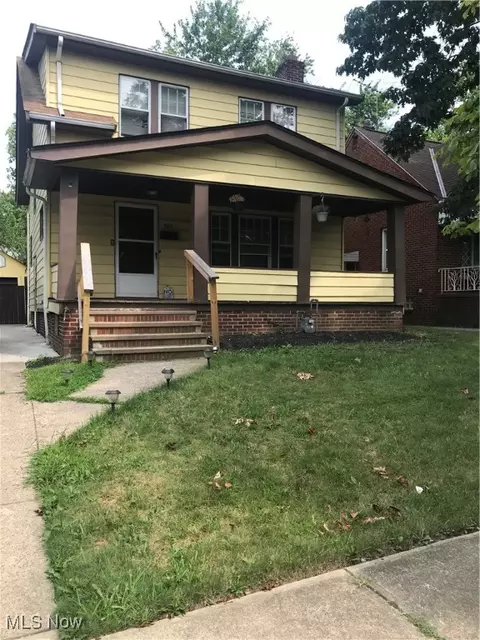 925 E 224th St, Euclid, OH 44123