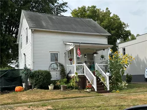 100 Park Ave SE, Carrollton, OH 44615