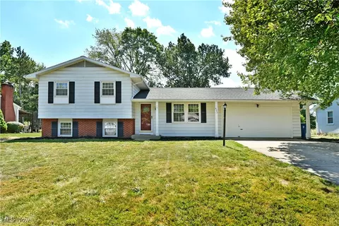 4092 Aleesa Dr SE, Warren, OH 44484