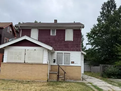 1677 Hillview Rd, Cleveland, OH 44112