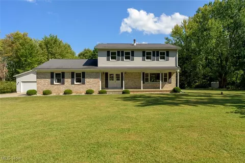 6600 Peck Rd, Ravenna, OH 44266
