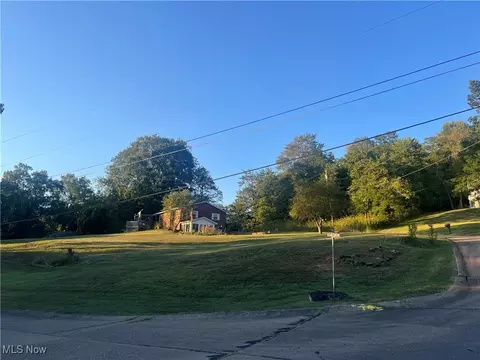 0 Seneca Ln, Parkersburg, WV 26104