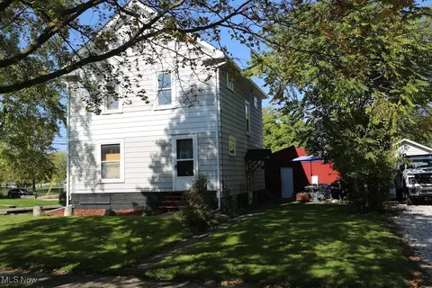 243 W North St, Medina, OH 44256