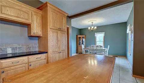 10870 County Road 6, Killbuck, OH 44637 photo 9