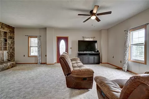 10870 County Road 6, Killbuck, OH 44637 photo 13