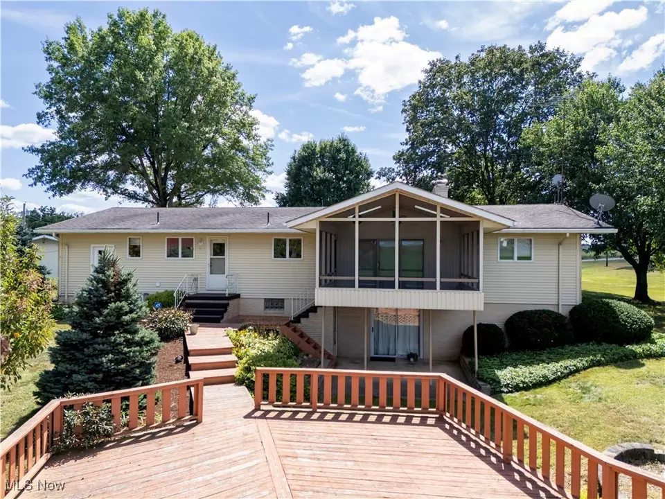  14990 Back Massillon Rd, Orrville, OH 44667 photo 3