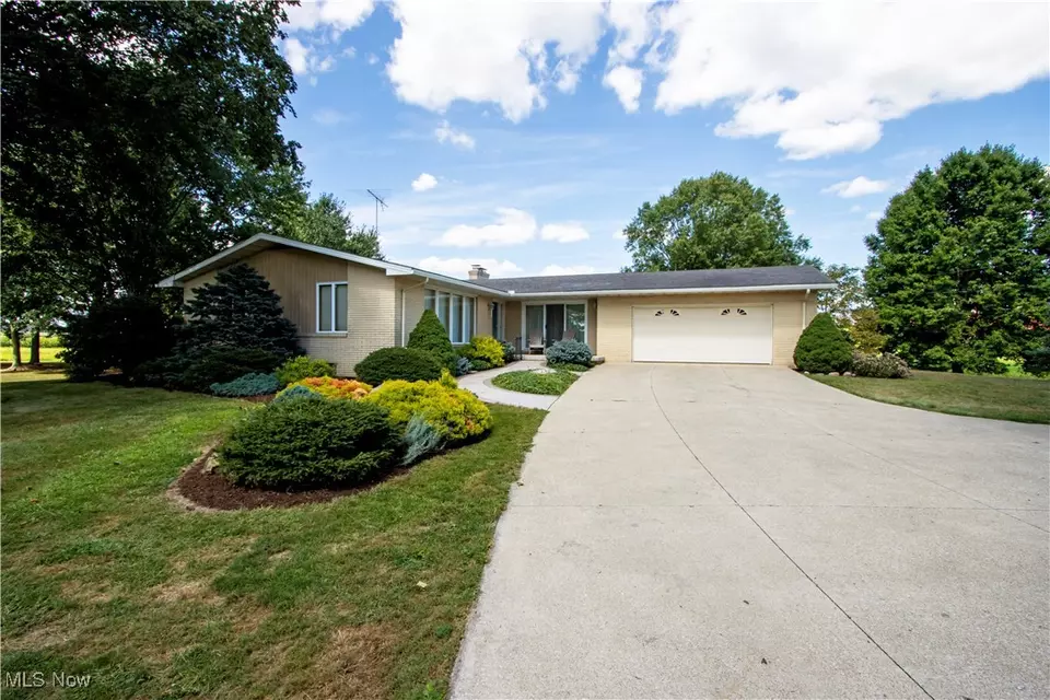 14990 Back Massillon Rd, Orrville, OH 44667 photo 4