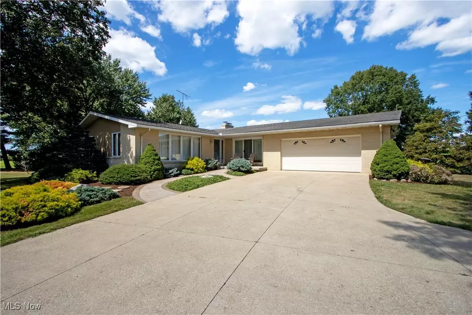  14990 Back Massillon Rd, Orrville, OH 44667 photo 5
