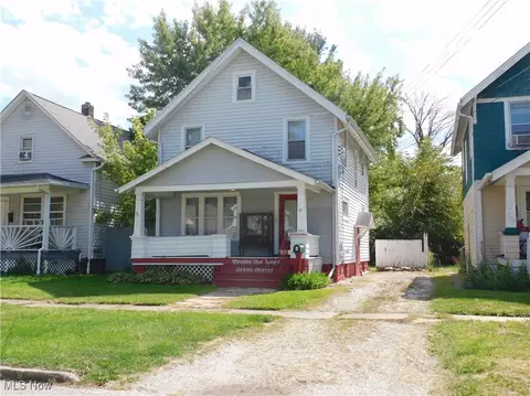 Exterior - 730 W 57th St, Ashtabula, OH 44004 photo 4 of 4