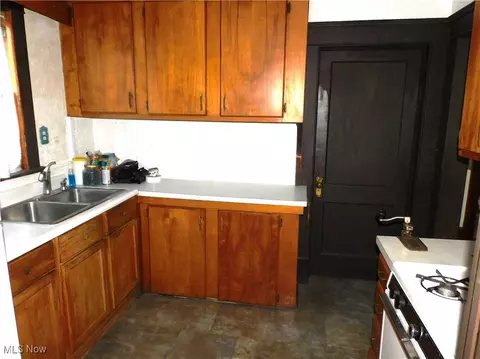 Kitchen - 730 W 57th St, Ashtabula, OH 44004 photo 2 of 2