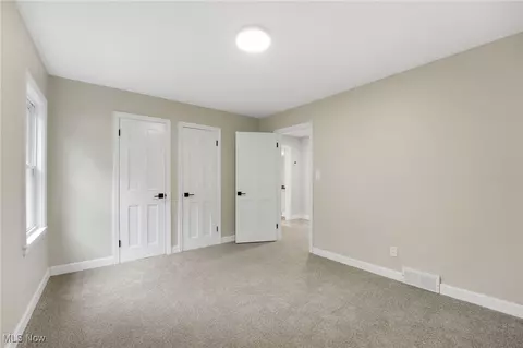 29601 Lakeshore Blvd, Willowick, OH 44095 photo 16