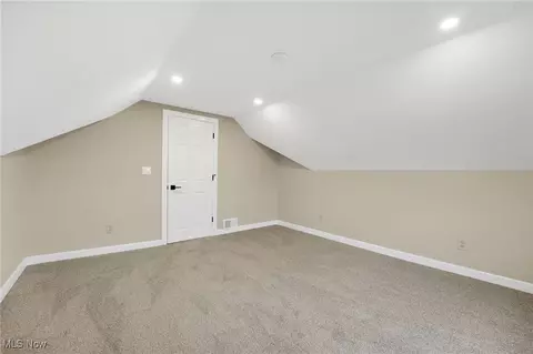 29601 Lakeshore Blvd, Willowick, OH 44095 photo 19