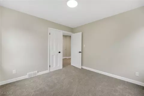 29601 Lakeshore Blvd, Willowick, OH 44095 photo 14