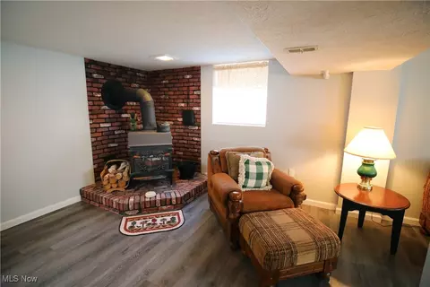 7018 Freeland Dr, Elyria, OH 44035 photo 15
