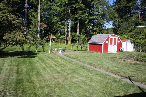 7018 Freeland Dr, Elyria, OH 44035 photo 22