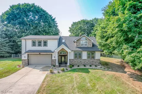 8480 Portage St NW, Massillon, OH 44646