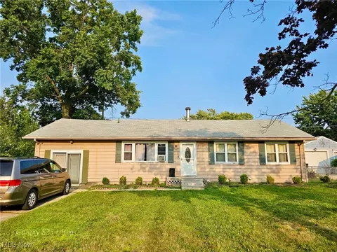 291 Aldrich Rd, Vermilion, OH 44089