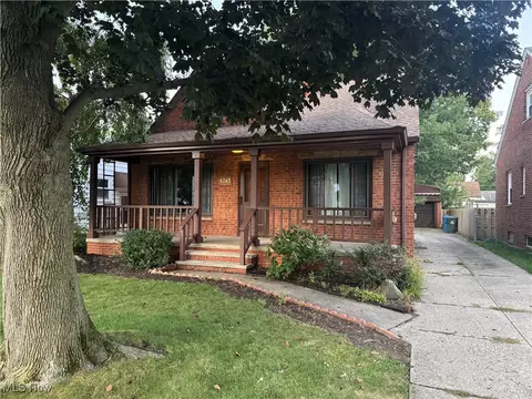 4243 W 212th St, Fairview Park, OH 44126