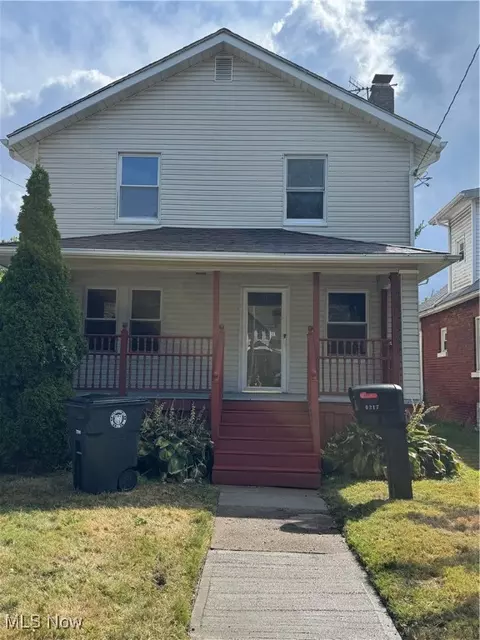 1217 Brown St, Akron, OH 44301