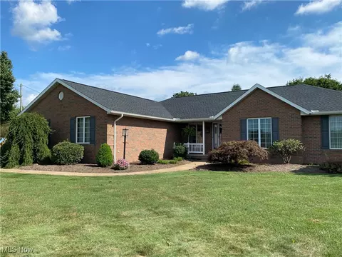 14533 Arnold Rd, Dalton, OH 44618