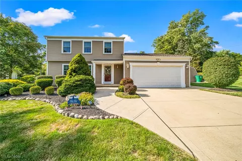 7440 Blue Ridge Dr, Concord, OH 44060