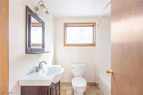 1476 Bryden Dr, Akron, OH 44313 photo 13