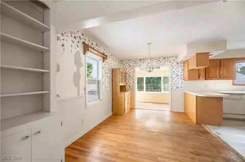 1476 Bryden Dr, Akron, OH 44313 photo 10