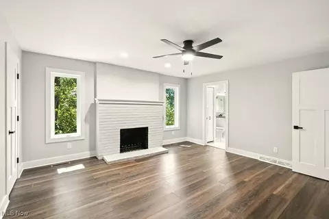 Living - 3738 Random Dr, Akron, OH 44319 photo 3 of 4