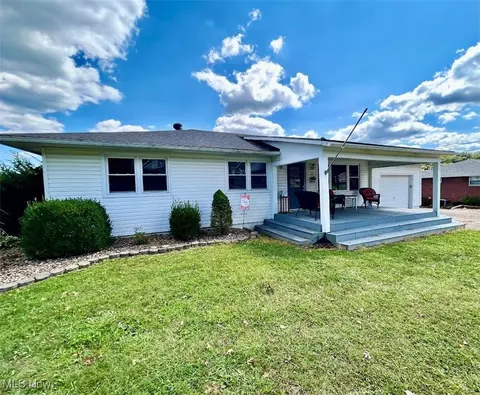 1462 State Route 339, Belpre, OH 45714