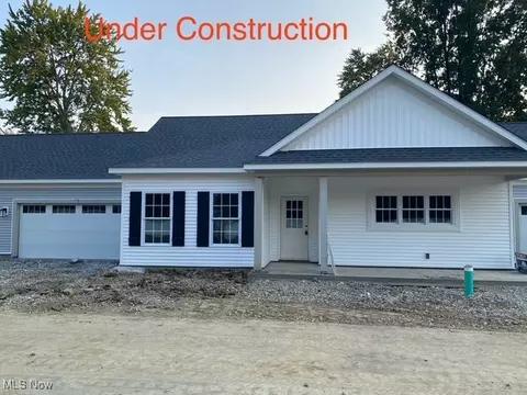 4334 Literary Ln, Willoughby, OH 44094