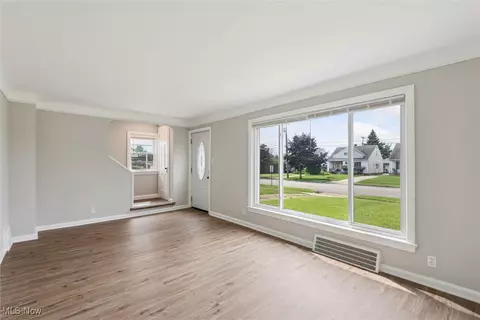Living - 20107 Libby Rd, Maple Heights, OH 44137 photo 1 of 3