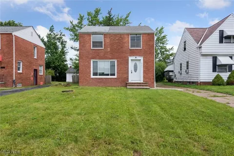 Exterior - 20107 Libby Rd, Maple Heights, OH 44137 photo 2 of 6
