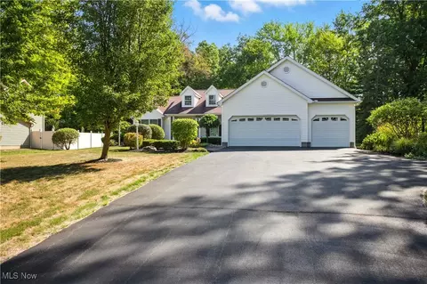 1750 Portal Dr NE, Warren, OH 44484