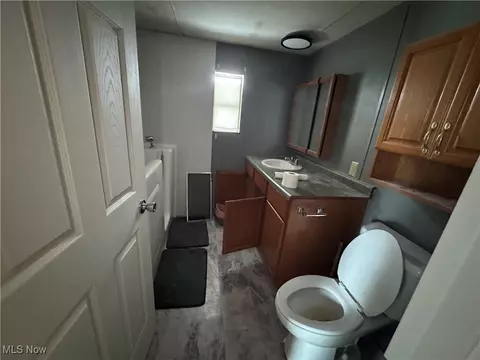 159 Charles Dr, Dover, OH 44622 photo 12