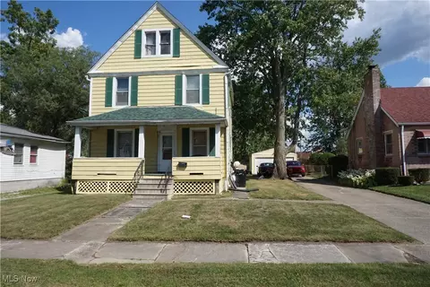 123 Beebe Ave, Elyria, OH 44035