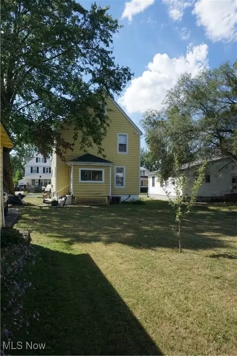 123 Beebe Ave, Elyria, OH 44035 photo 21