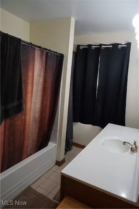 123 Beebe Ave, Elyria, OH 44035 photo 13