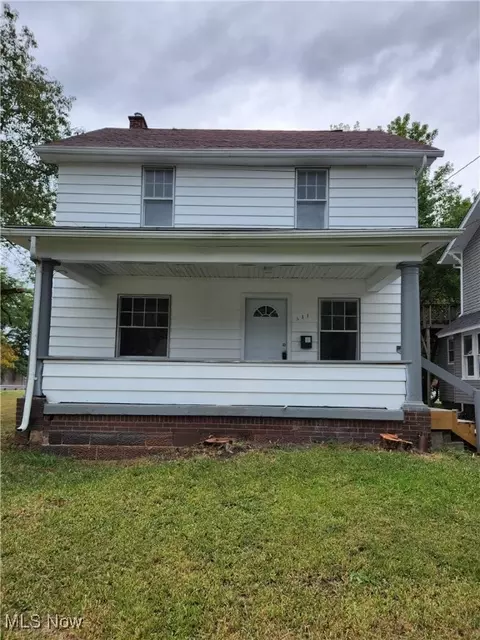 511 Girard Ave SE, Canton, OH 44707