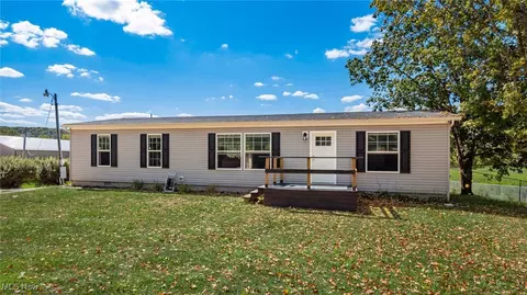 4480 Peters Creek Rd, Cambridge, OH 43725