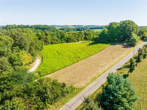 14355 Township Road 467, Lakeville, OH 44638
