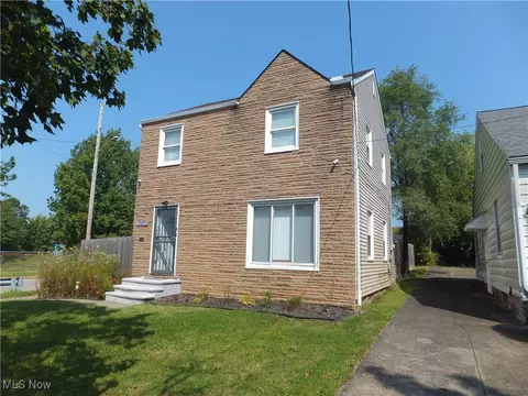 10201 Dove Ave, Cleveland, OH 44105